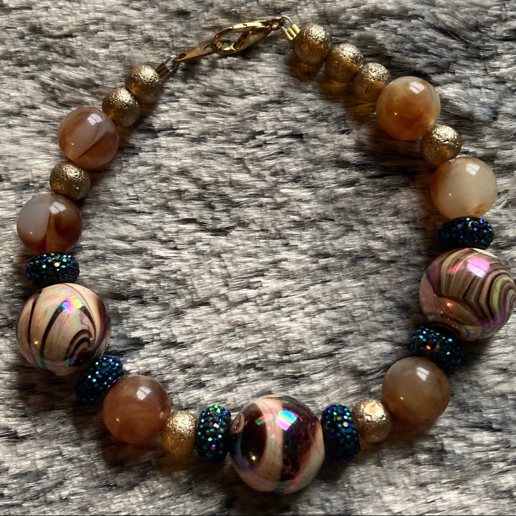 Brown Agate, Lucite, & Rhinestone Bracelet